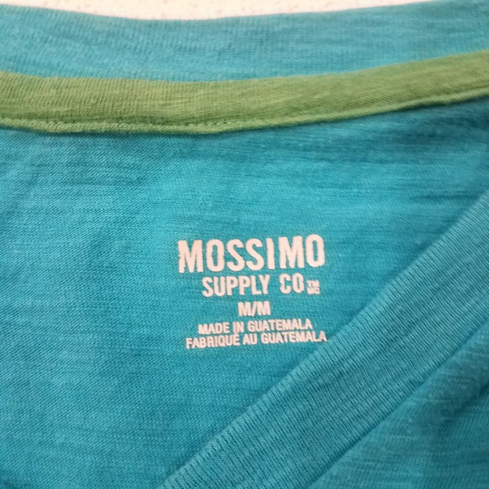 3/$15 Mossimo Turquoise Tee M - Picture 5 of 8